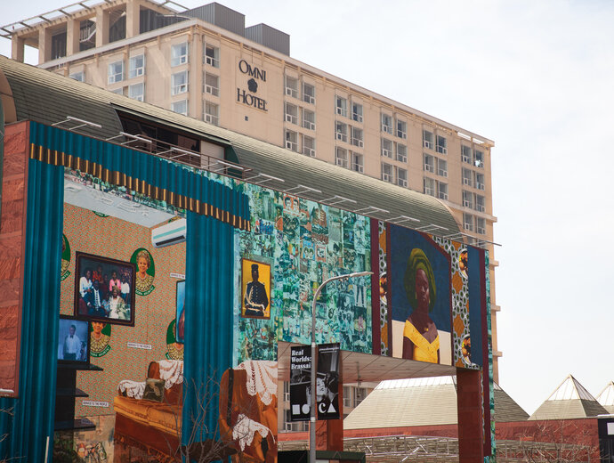 Exterior Photo of the Museum of Contemporary Art, Los Angeles