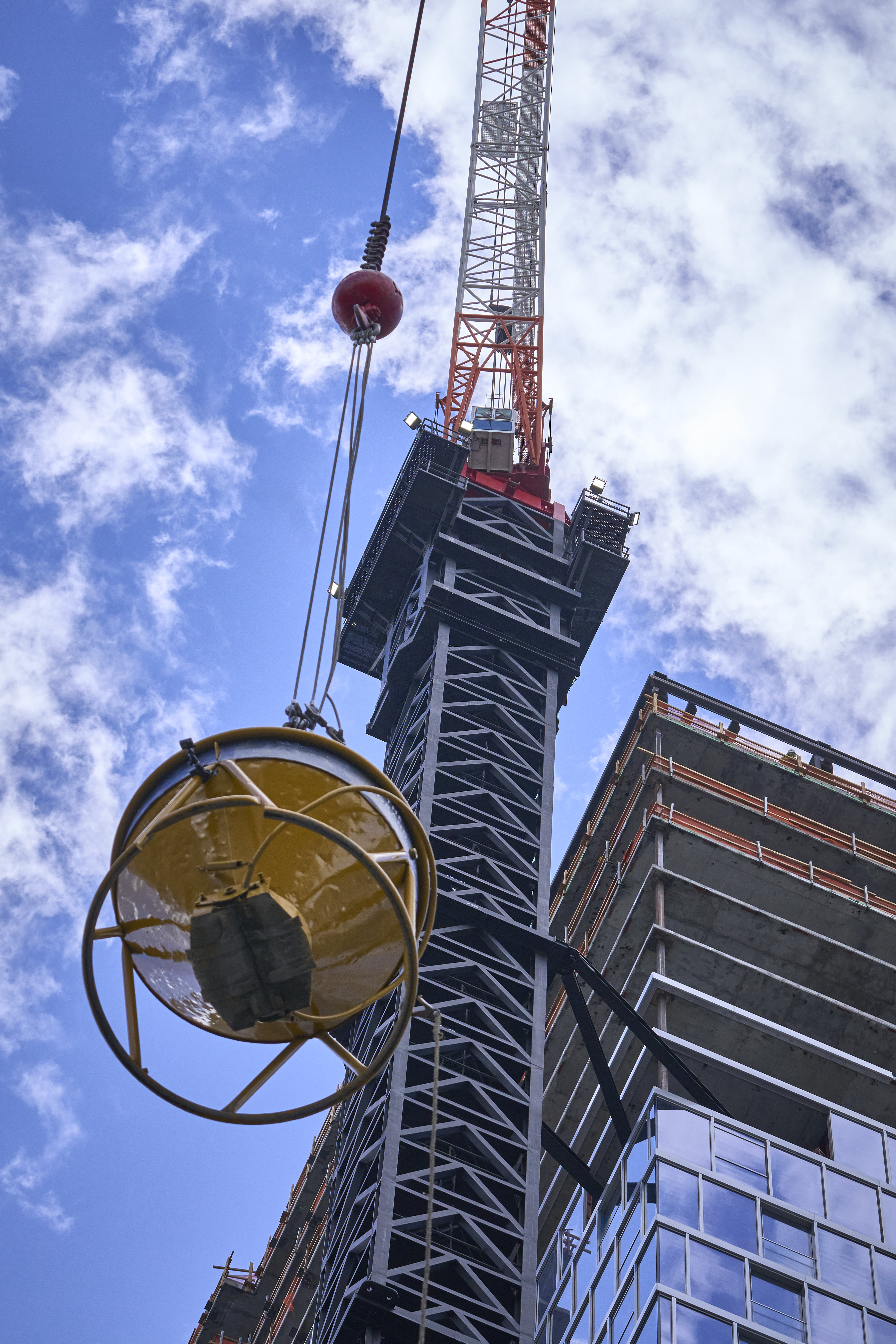Grand Topping Out Bucket lifting up