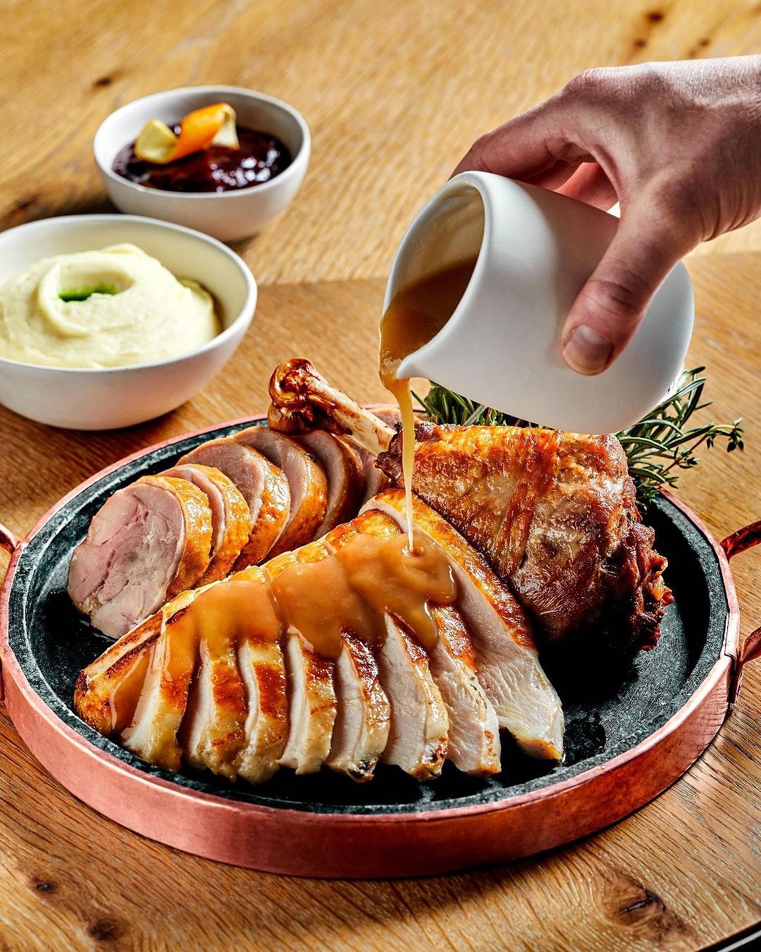 Thanksgiving San Laurel