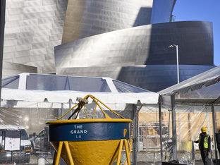 Concrete Bucket against Walt Disney Concert Hall