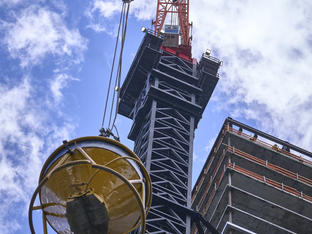 Grand Topping Out Bucket lifting up